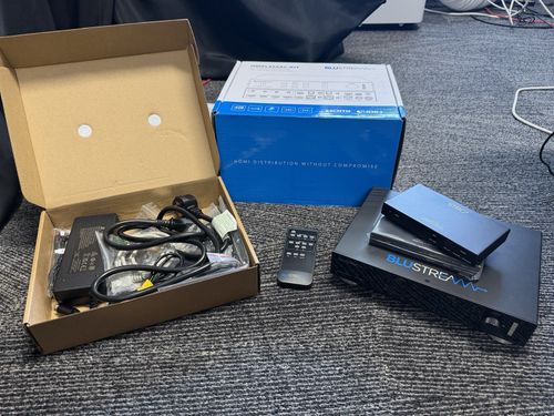 Blustream HMXL42ARC Kit 4x2 HDBaseT Matrix — image 3