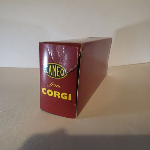 Corgi Cameo Diecast Coach/Bus Model Eastern National Models Boxed (Box Damage) — image 3