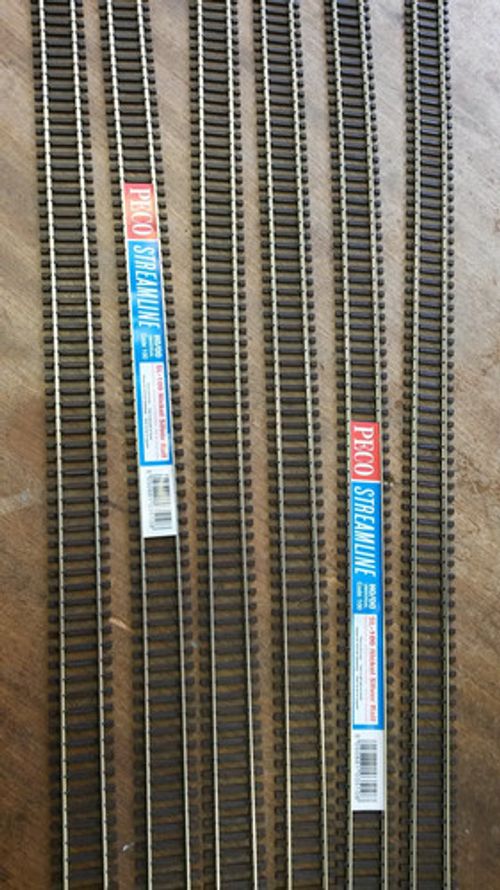 PECO SL-100 Flexible Streamline Code 100 Wooden sleeper Flexitrack