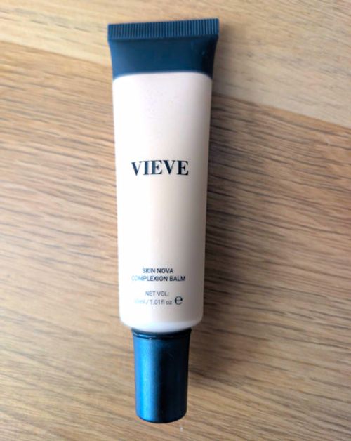 VIEVE Skin Nova Complexion Balm BB Cream Shade 200 30 ml Buildable Radiant