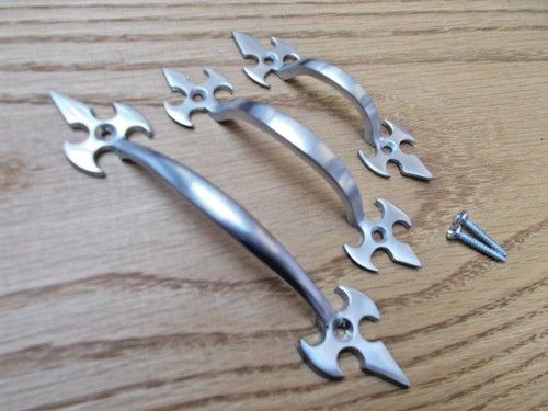 SOLID BRASS VICTORIAN FLEUR DE LYS CABINET DOOR CUPBOARD DRAWER PULL HANDLE  