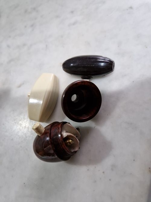 3x Bakelite Vintage Light Switches — image 11