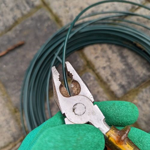 25-100M ROLL HEAVY DUTY WIRE GALVANISED PVC COATED GARDEN FENCING GREEN PLANT — image 6