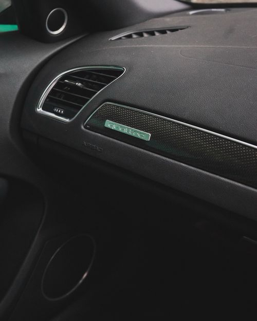 2010 Audi S4 Avant — image 19