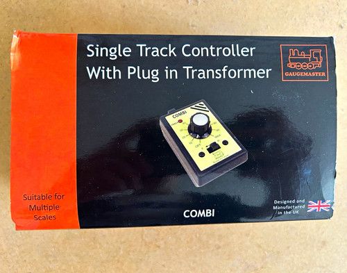 Gaugemaster COMBI Analogue DC Track Controller w/ Direction Control 230V PSU