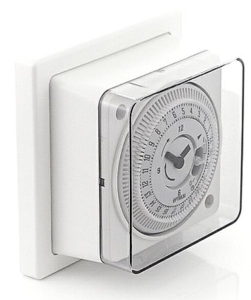 VAT INC - MAXIBRIGHT 240V 16A 24 Hour Analogue Panel Mount Timer, Grey (93)
