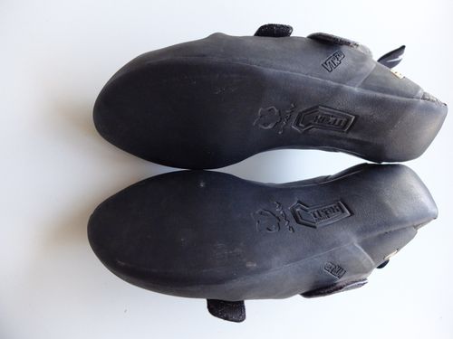 Worn Evolv Defy Climbing Shoes UK11 US 12 EU43 1/3 Charcoal & Lime — image 7
