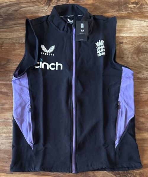ECB- Castore - England Cricket Training Gilet In Black Size L