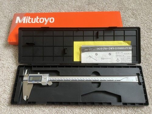 Genuine Mitutoyo 12”/300mm Digital Vernier Caliper (IP67) 500-754-20