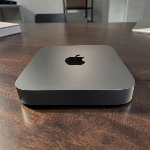 Apple Mac Mini 2018 intel core i7 32GB RAM 512GB SSD — image 1