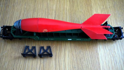 QM Triang Battle Space Quartermaster R239 Rocket Support Frames [Pair] — image 3
