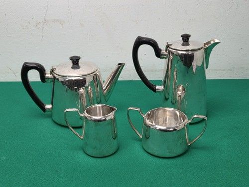 Vintage Silver Plated Elkington Tea Set Teapot Sugar Bowl Milk & Hot Water Jug