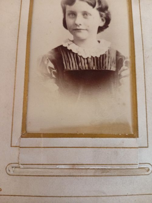 Antique Victorian Leather Photo Album 36 Cabinet Cards CdV D.R.P. ANGEM — image 19