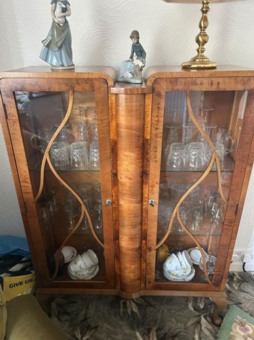 1930s Art Deco Walnut Veneer Display Cabinet, Keys And Working Locks.