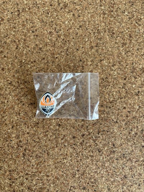 Shakhtar Donetsk Football Club Enamel Pin Badge price includes delivery in uk — image 3