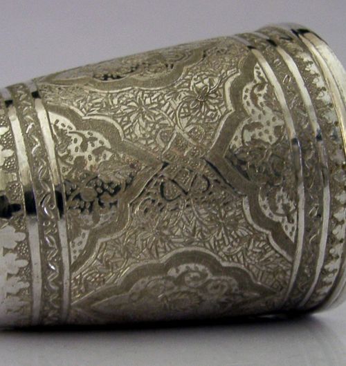 84g PERSIAN SOLID SILVER BEAKER CUP c1940 MIDDLE EASTERN ANTIQUE BARWARE — image 4