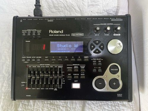 Roland V-Drums TD-30 SuperNATURAL Module + 6 x Jack & AX Cables, Mount & PSU