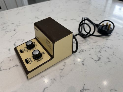 Gaugemaster Model P OO/HO/TT120/N Analogue Loco Speed Controller DC. Bargain. — image 2
