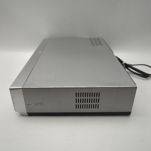 Samsung DVD-V6700S DVD Combo Player & 6 Head VHS VCR Recorder Silver Working — image 7