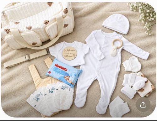 Pre packed maternity/pregnancy bags for mum and baby  — image 7