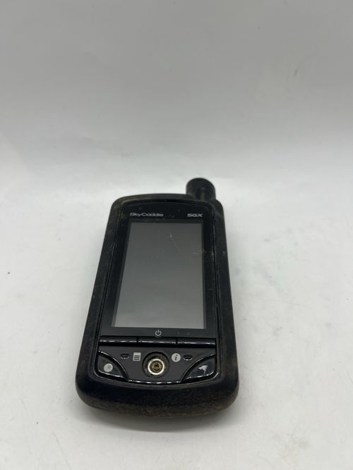 SkyGolf SkyCaddie SGX Rangefinder Portable Golf GPS Unit Only — image 5