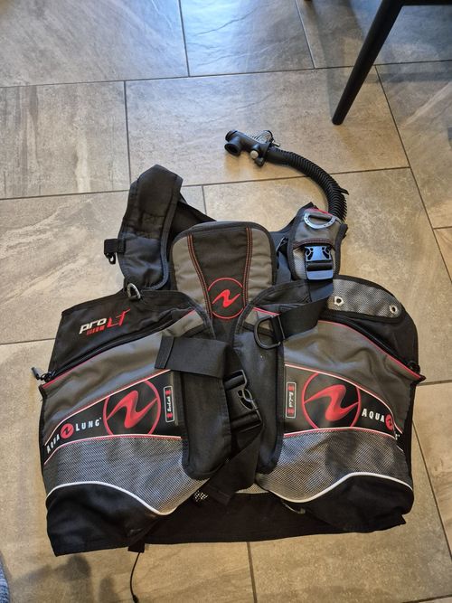 Aqualung Pro LT Men's Scuba Diving BCD  large  — image 1