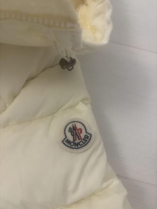 Moncler womens Cream Hooded Down Puffer Jacket Size S Nylon Zip Logo — image 6
