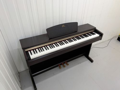 Yamaha Arius YDP-161 Digital Piano dark rosewood clavinova keyboard stock #26268 — image 18