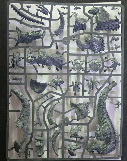 WARHAMMER AGE OF SIGMAR SPEARHEAD OLDBLOOD ON CARNOSAUR SPRUE ONLY ISSUE 20 — image 2
