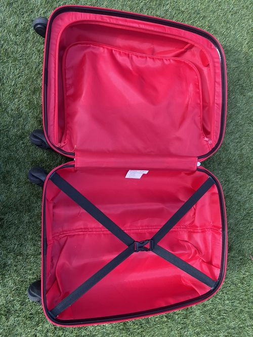 Samsonite Disney Minnie Mouse 4 Wheel Spinner Suitcase - RRP £125 — image 3
