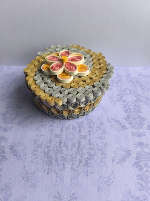 Handmade Paper Quilled Floral Trinket Box with Lid, Multi Colour, Small — image 3