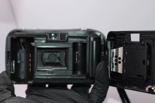 Olympus μ mju 35mm Point & Shoot Film Camera Black — image 3