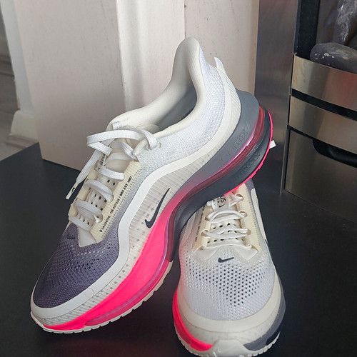 Nike Pegasus Premium Men's Running Trainers White/Grey/Pink UK10 EU45 IQ1130