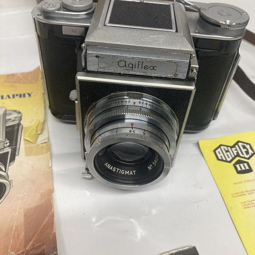 Agiflex 3 Photography Camera Vintage Retro Working Order with Case Untested — image 2