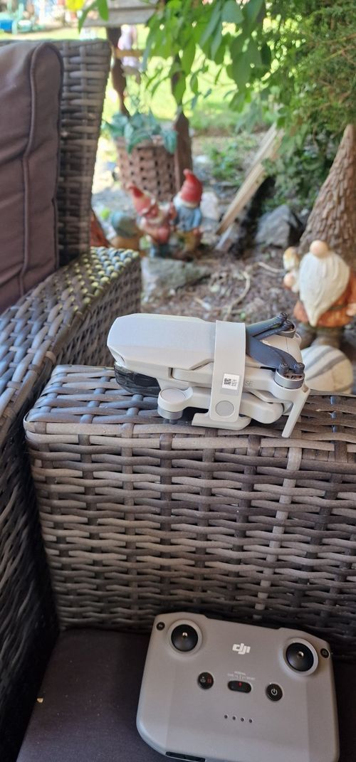 DJI Mini 2 Accessory Bundle --Controller, Batteries, Charger, Bag — image 2