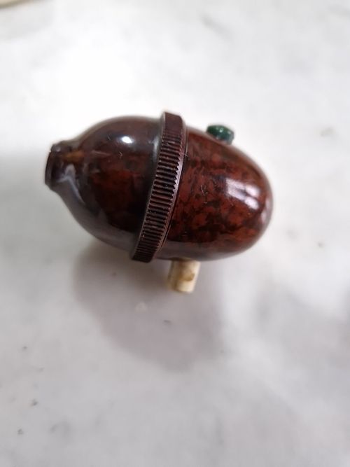 3x Bakelite Vintage Light Switches — image 6