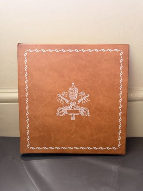 Vatican City Stamp Collection – 2 Albums, 1929–1992 – Pope John Paul II