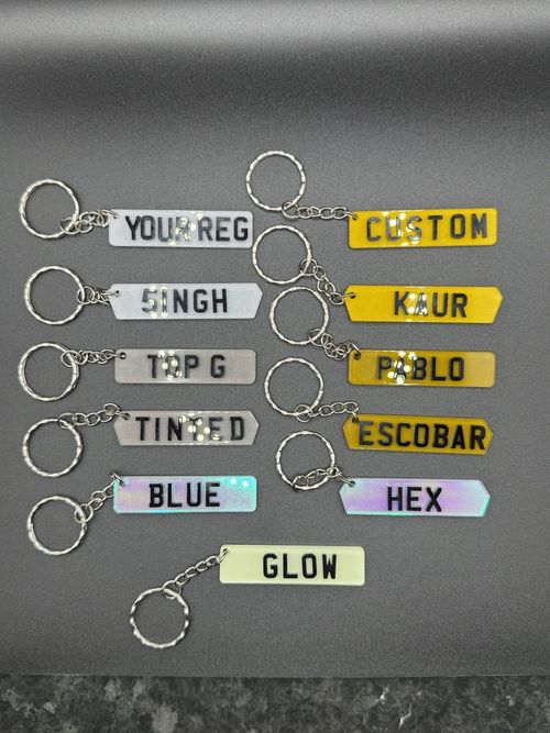 Personalised Gift Custom Name 4D Car Number Plate Keyring Custom Name Keychain — image 2