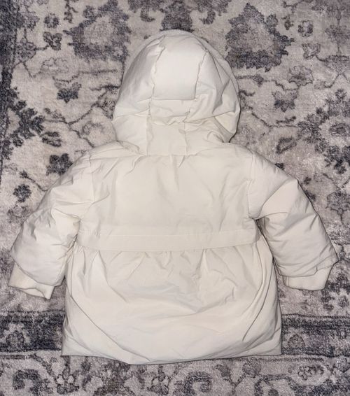 Next Baby Girls/3-6months/hooded/Puffer Coat/zip up/Worn Once/RRP  £23.00 — image 3