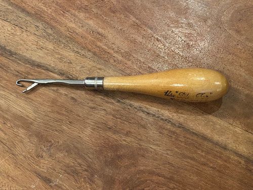 Vintage Latch Hook Rug Making Tool, with Wooden Handle. VGC
