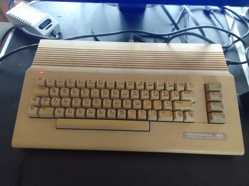Commodore C64 C Computer. Working (See description) — image 1