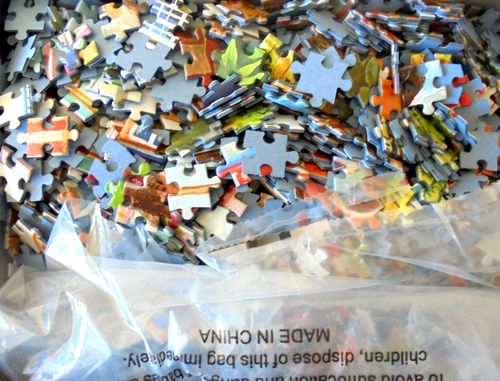 MARKET   1000 PIECES  GOOD PUZZLE — image 6
