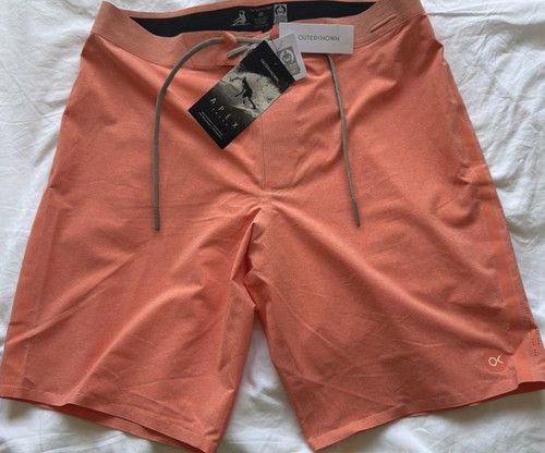 OUTERKNOWN APEX BY KELLY SLATER BOARD SHORTS. RRP £145.