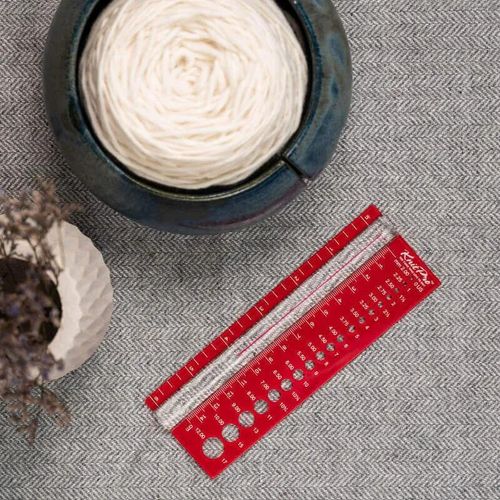 KnitPro Knitting Needle View Sizer & Gauge Red Needle Size Measuring Tool — image 2