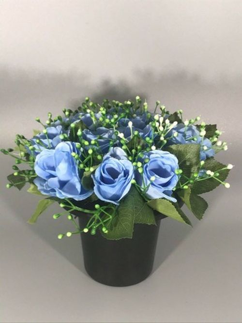 Memorial Grave - Cemetery Pots With Artificial Flowers - Roses With Gyp