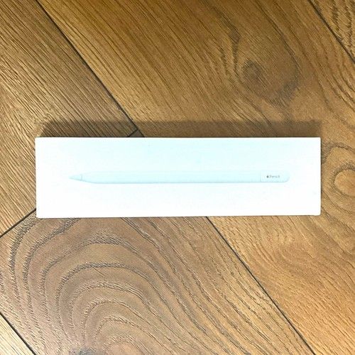 Sealed Apple Pencil (USB-C) Stylus for Apple Devices: Magnetic, White, RRP: £80