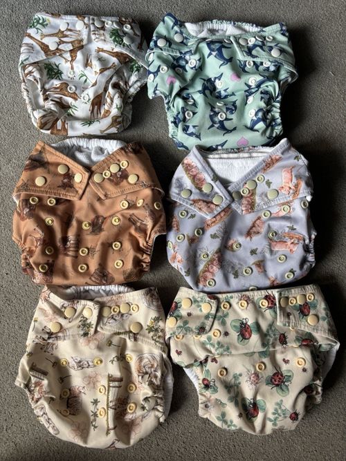 6x Little Lamb Reusable Nappies, One Size Adjustable Excellent Condition — image 2
