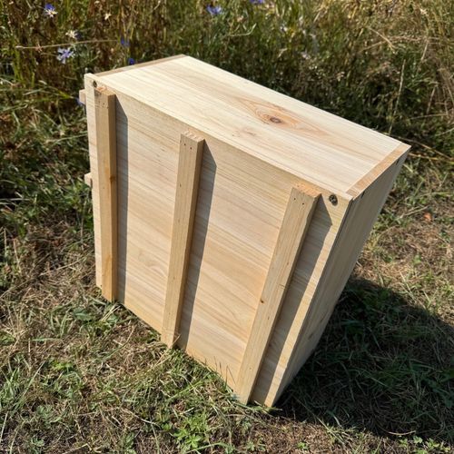 Wooden Hedgehog House & Hibernation Shelter Feeding Station with 2 Chambers — image 6