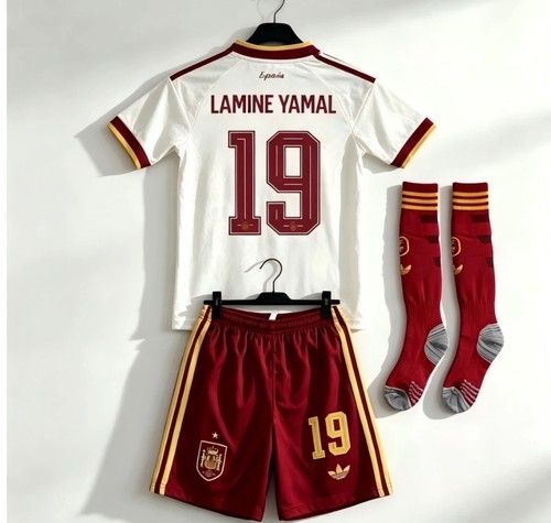 Spain 2026 World Cup Winners Kids Away Football Kit 2 Star Lamine Yamal #19 Set