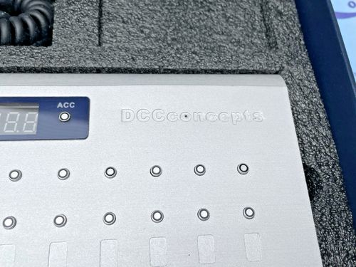 DCC CONCEPTS DCD-AEC ALPHA  CENTRAL Intergrated 12 Way Digital Switch — image 3